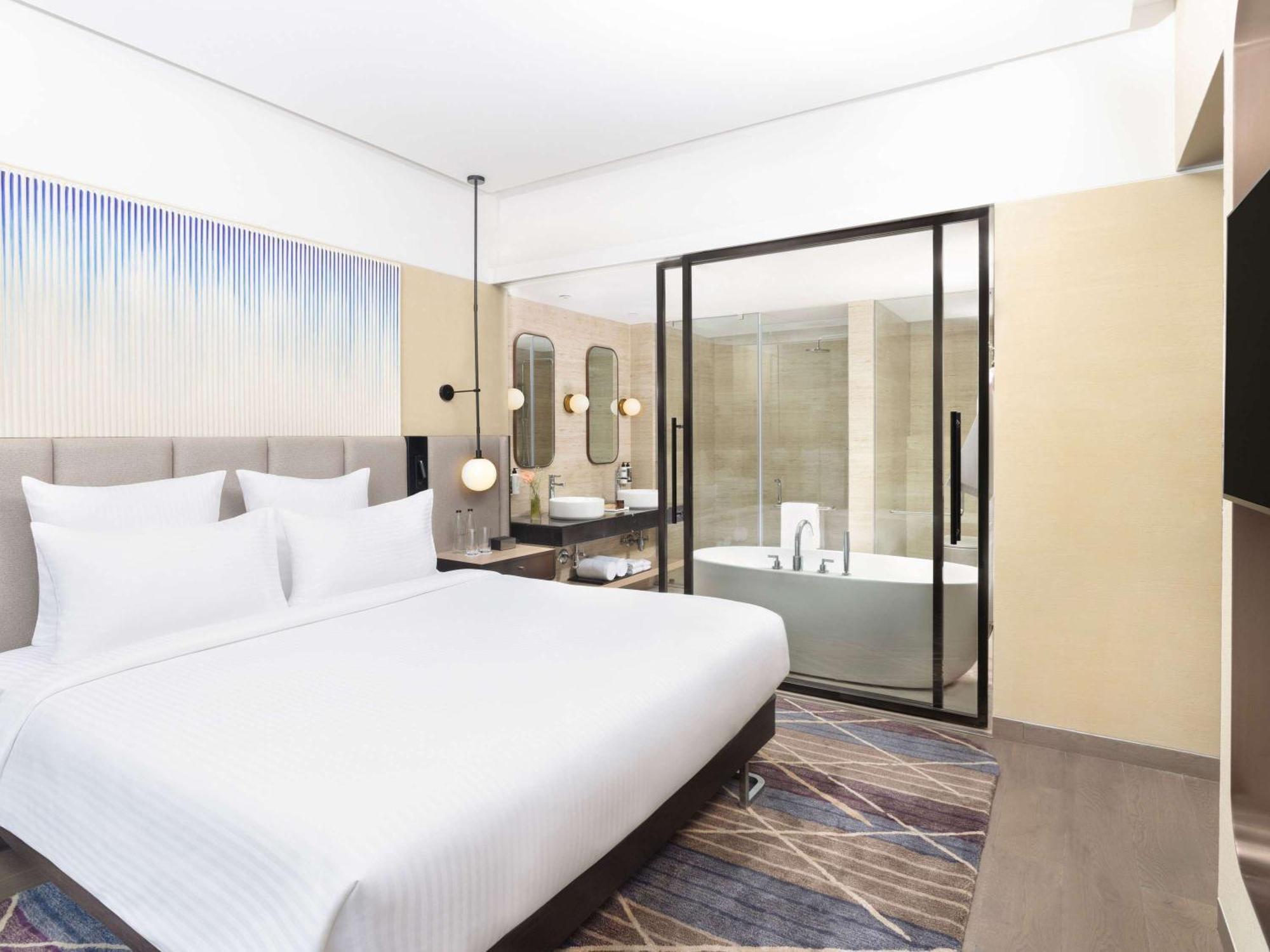 Novotel New Delhi City Centre Exterior photo