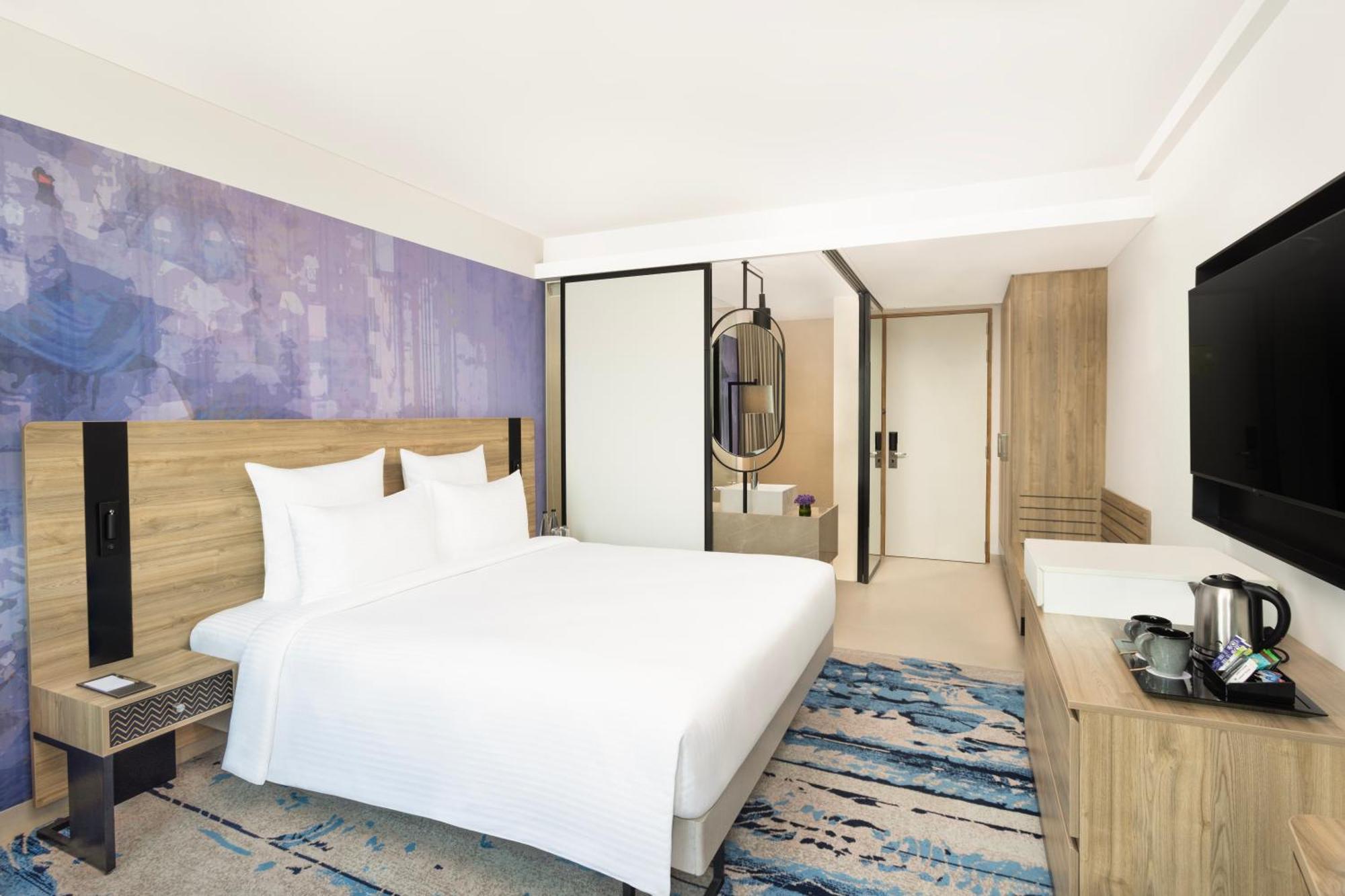 Novotel New Delhi City Centre Exterior photo